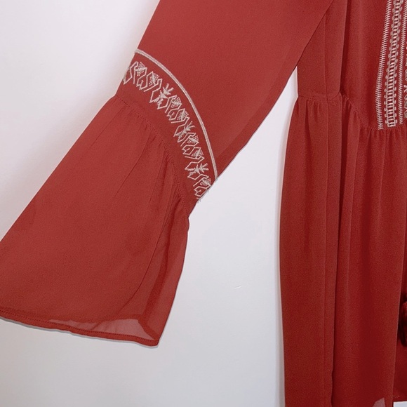 Francesca’s Miami Peasant Style Dress - Picture 3 of 6